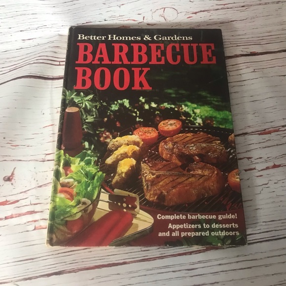 Better Homes & Gardens Barbecue Cookbook Vintage 1967 - Picture 1 of 4